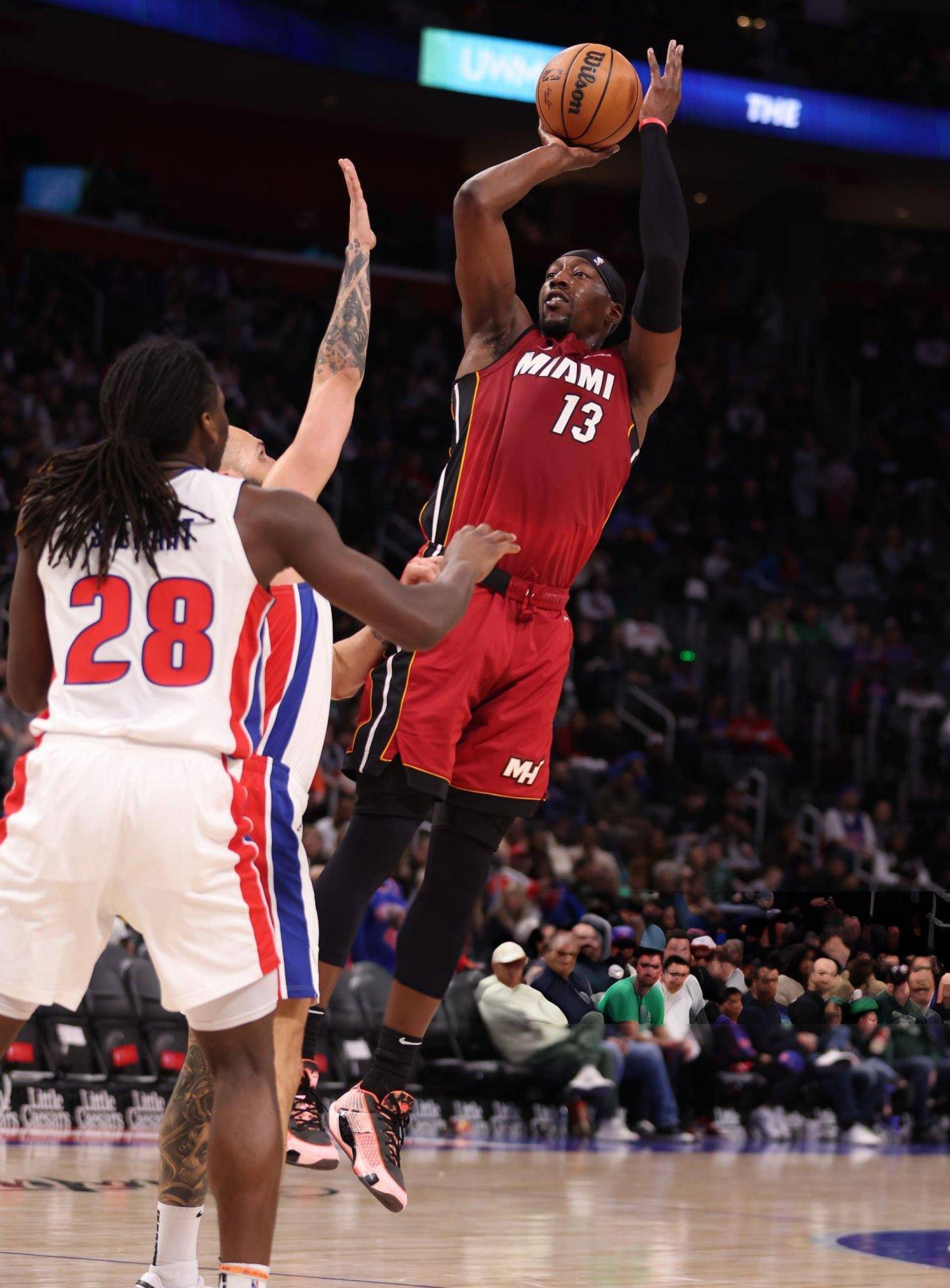  欧超杯集结日走向成谜，纽卡斯尔绝杀压哨，态度坚定，资深球员宣示担当