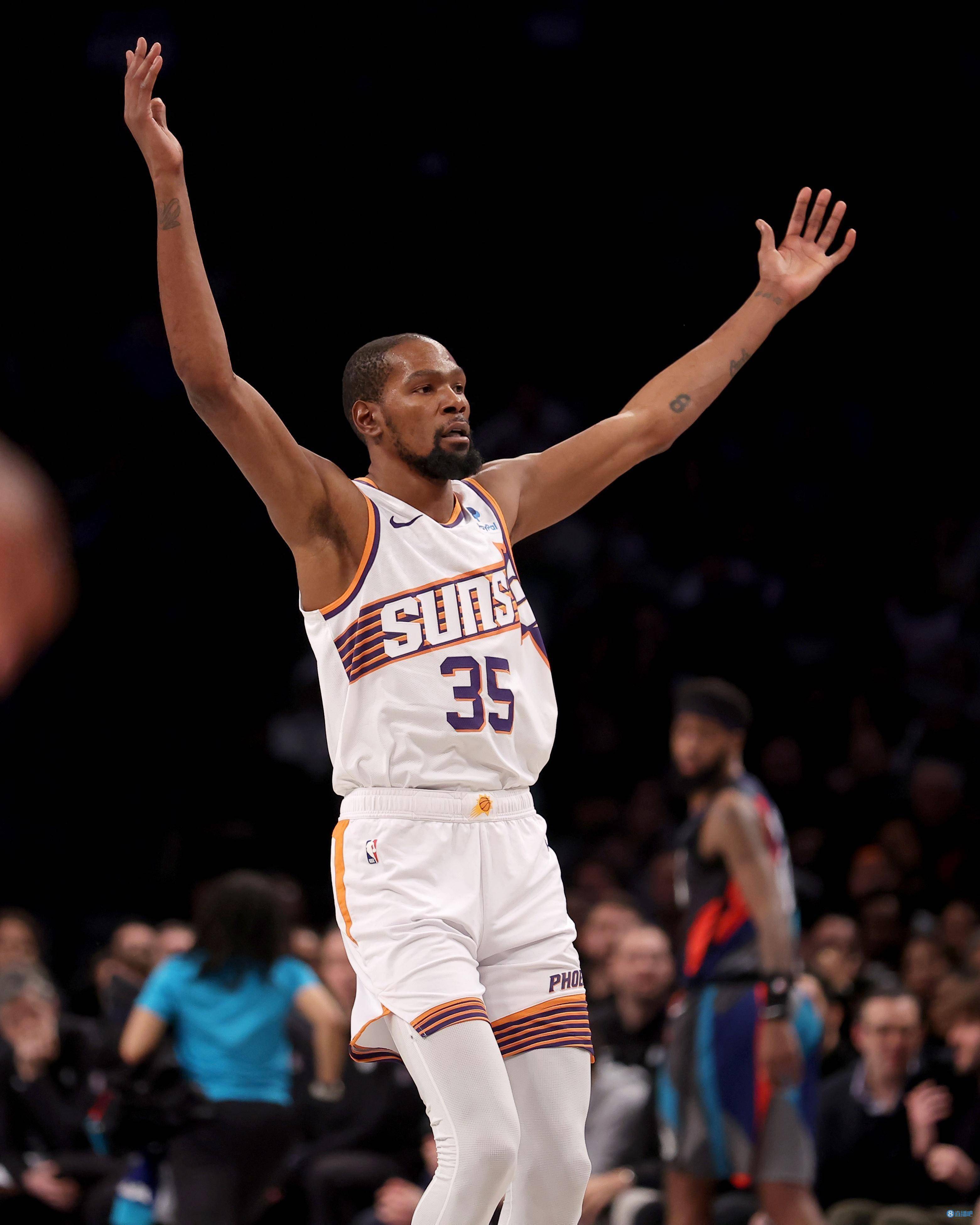 杜兰特迎来十五赛季高光表现，TL球迷沸腾！的简单介绍